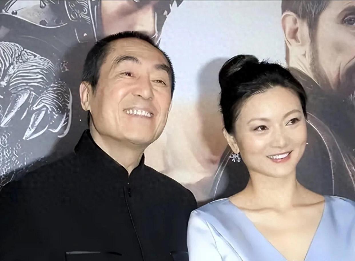 张艺谋75岁衰老体衰，相差31岁的陈婷，生了一个“年轻版的自己”