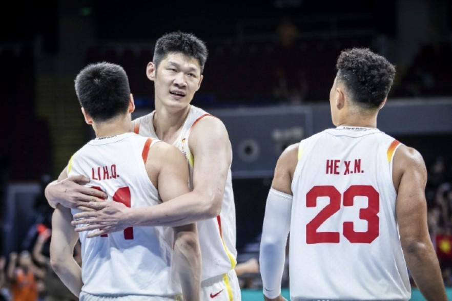 kaiyun-杨鸣：锋线群整体发挥取胜，这是中国男篮近年来少有的案例